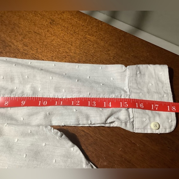 Tradlands Light Grey LS Shirt with Hand-stitched Dots.Size XS. Made in USA. - Picture 11 of 11